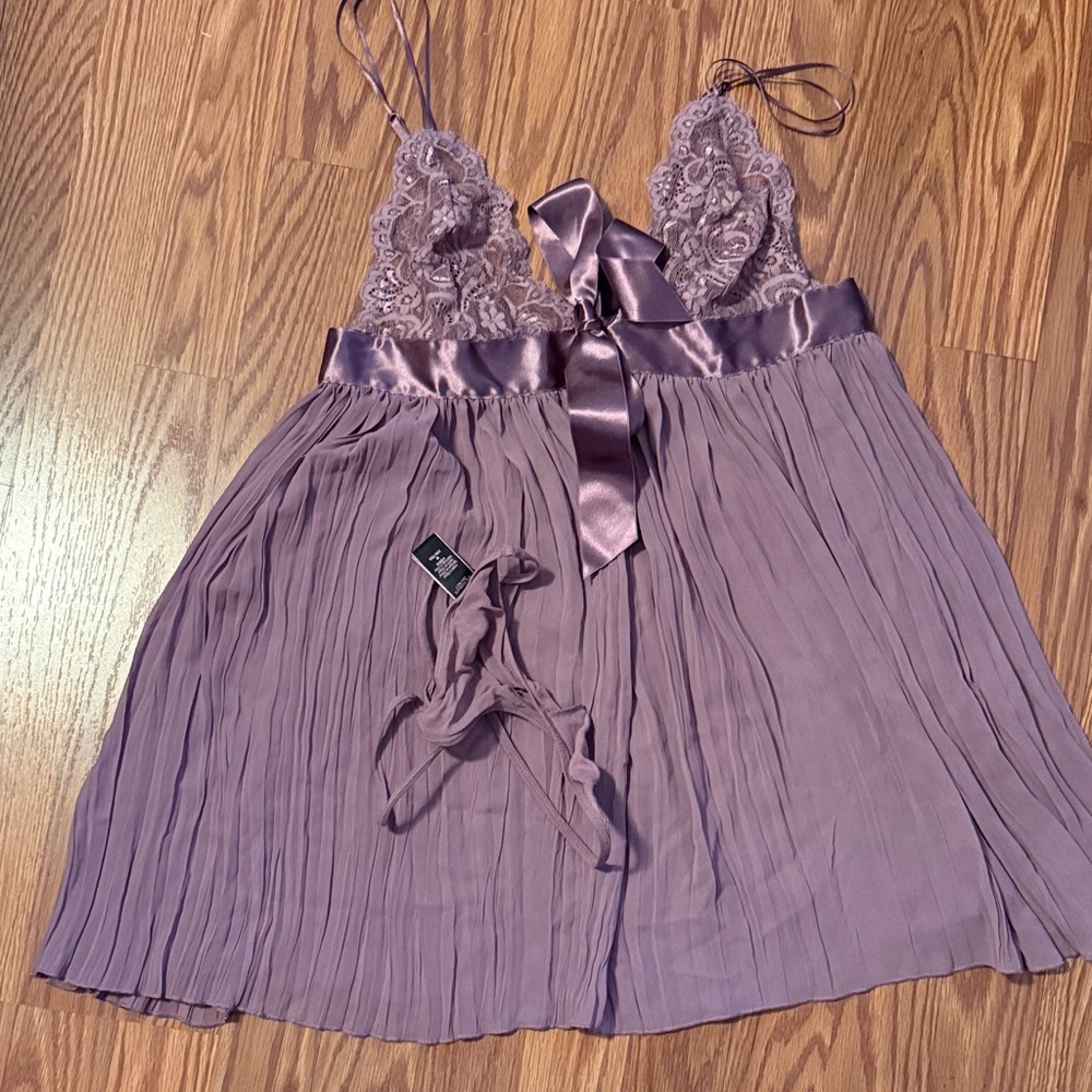 Victoria's Secret Lavender Lace Chemise